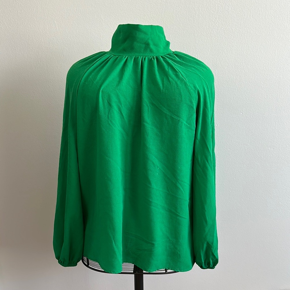 Green Puff Sleeve Blouse with Mandarin Collar